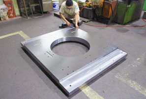 第一鋼業 九州工場（福岡）はあらゆる形状の刃物に対応します!